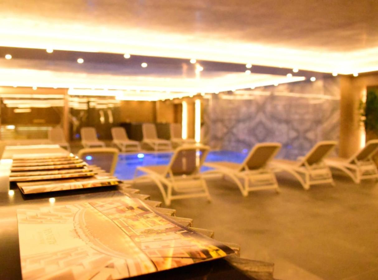 Brilliant Hotel & Spa Golem  Kültér fotó