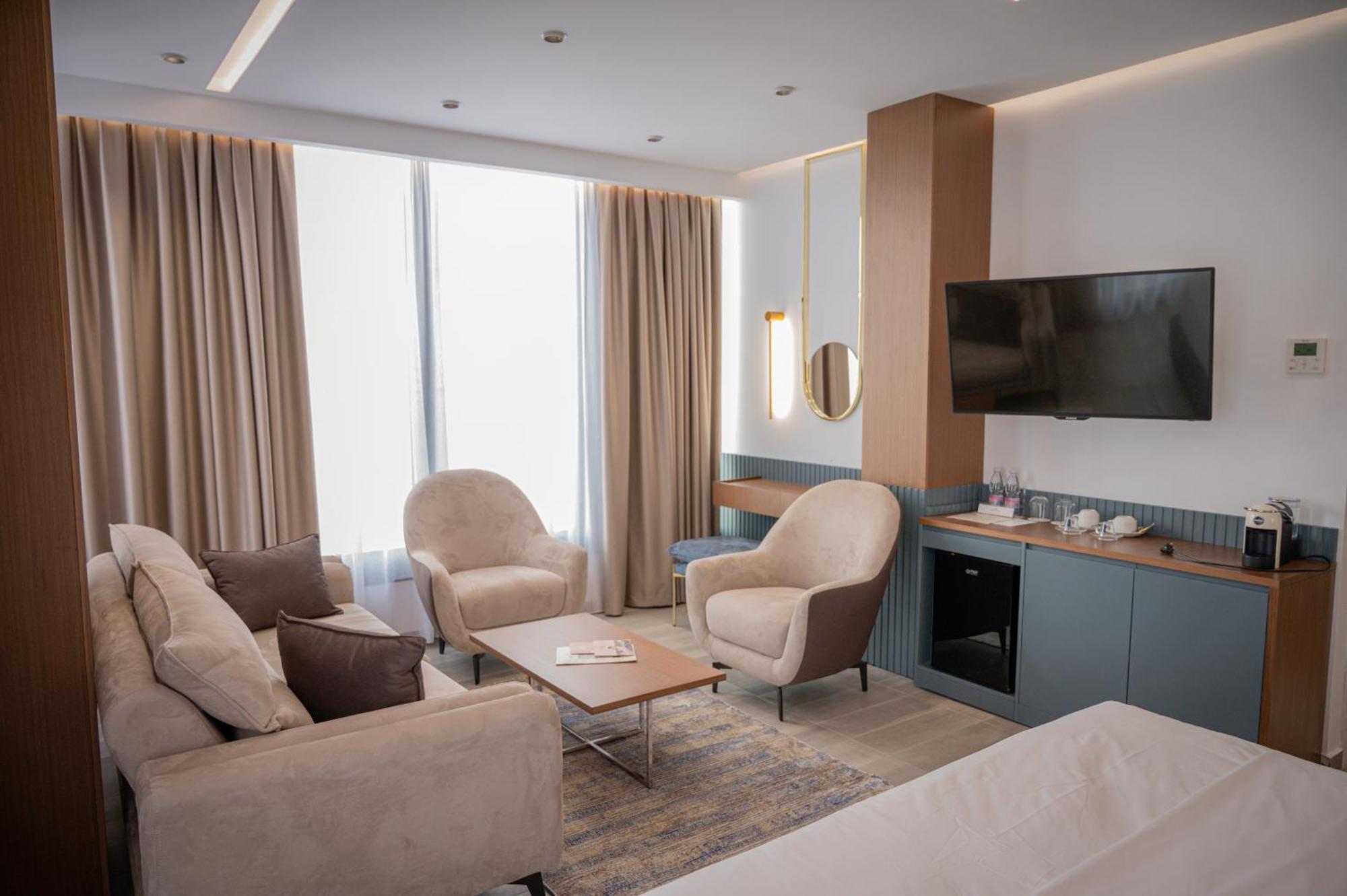Brilliant Hotel & Spa Golem  Kültér fotó