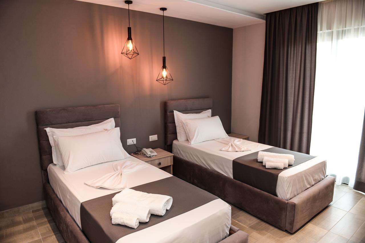Brilliant Hotel & Spa Golem  Kültér fotó