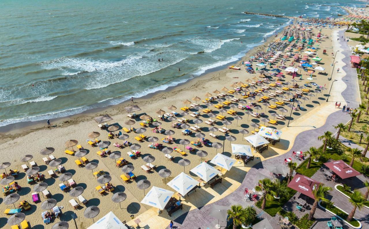 Brilliant Hotel & Spa Golem  Kültér fotó